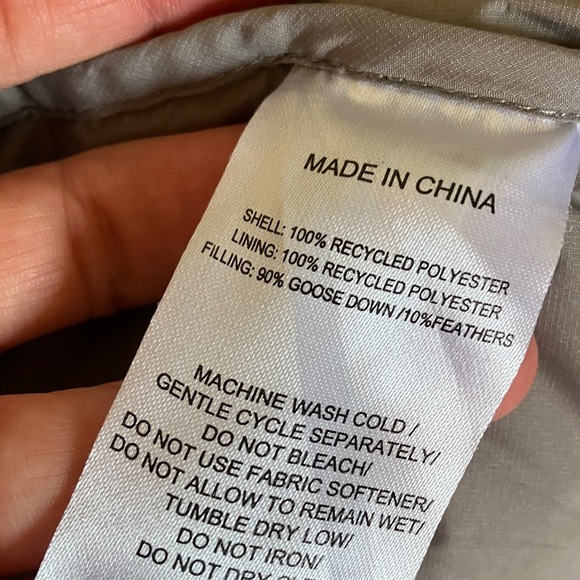 Quince Responsible Down Long Puffer Hooded Jacket in Stone Taupe - Picture 5 of 8